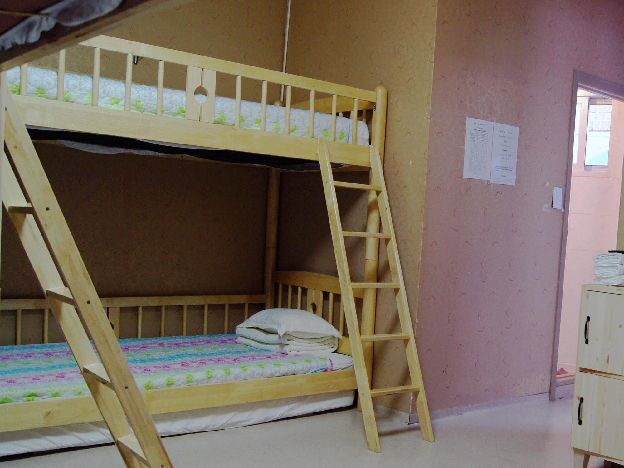 Yun Hotel 2*